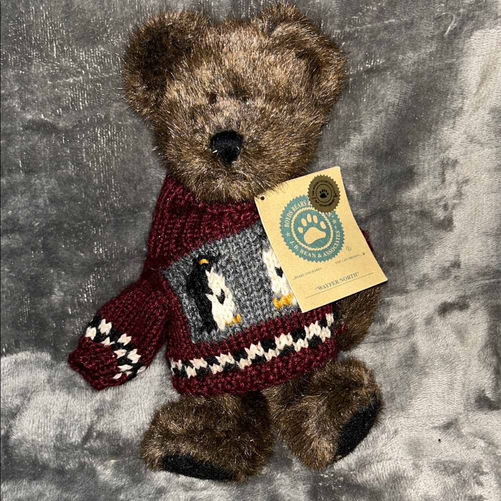 Adorable Set of 4 Boyds Bears Including a Cat Bear - Picture 4 of 5
